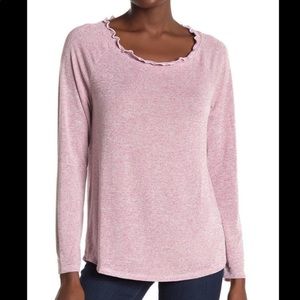 NWT Gibson Ruffle Edge Knit Pullover Pink